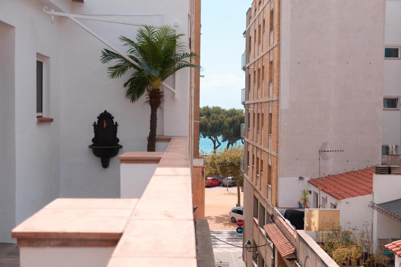 Ferienwohnung Nuevo Luminoso Y Con Terrazas Junto A La Playa Sant Feliu de Guíxols Exterior foto
